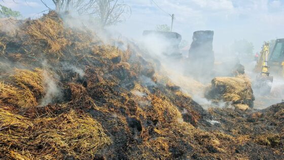 Incendiu devastator în Chiriacu: 1.000 de baloți distruși și 5.000 mp de vegetație mistuită