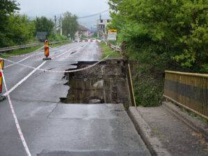 Noul pod provizoriu peste Săsar: când va fi montat și cum va afecta traficul?
