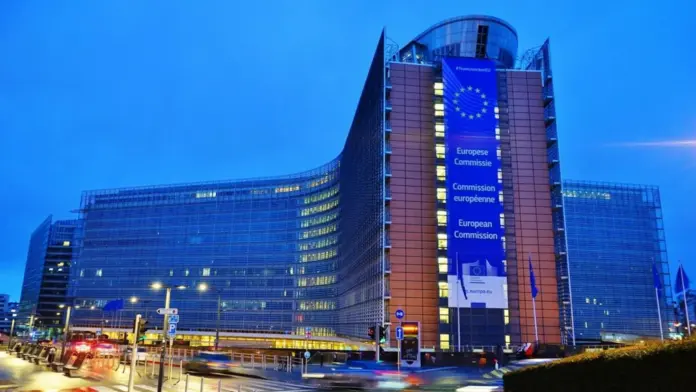 Decizia Comisiei Europene privind fondurile pentru România este așteptată astăzi