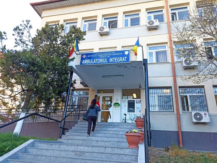 Program extins pentru ambulatoriile spitalelor: medicii vor lucra în ture
