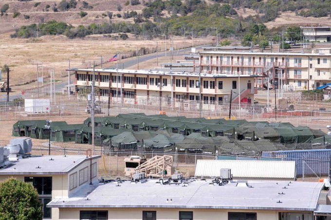 Casa Albă dezminte zvonurile despre transferul migranților la Guantanamo