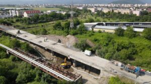 Demolarea podului de la CET: tehnologie modernă în acțiune