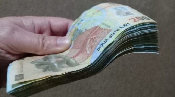 Statul oferă 12.500 de lei pentru românii care se mută pentru un nou loc de muncă
