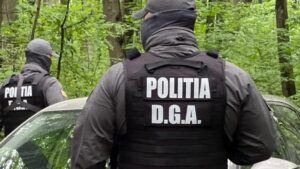 Ofițerii DGA Brașov promovează integritatea la Consiliul Județean