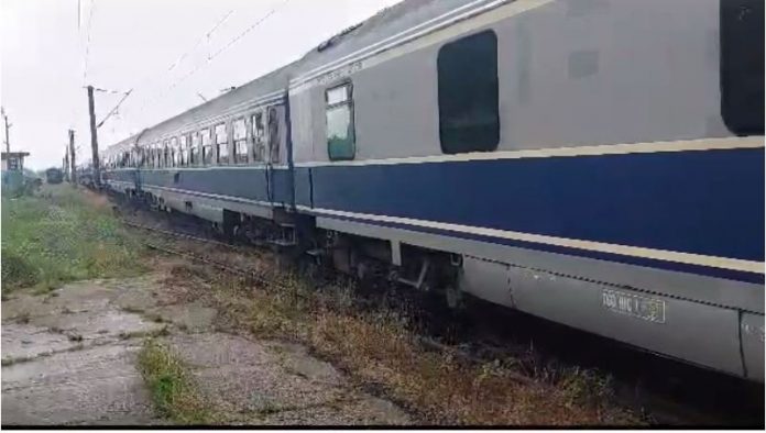 Accident feroviar la Târgu-Cărbunești: o femeie a fost lovită de tren