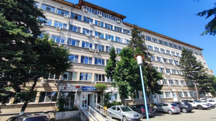 Medici rezidenți la Cardiologie primesc stimulente financiare pentru gărzi