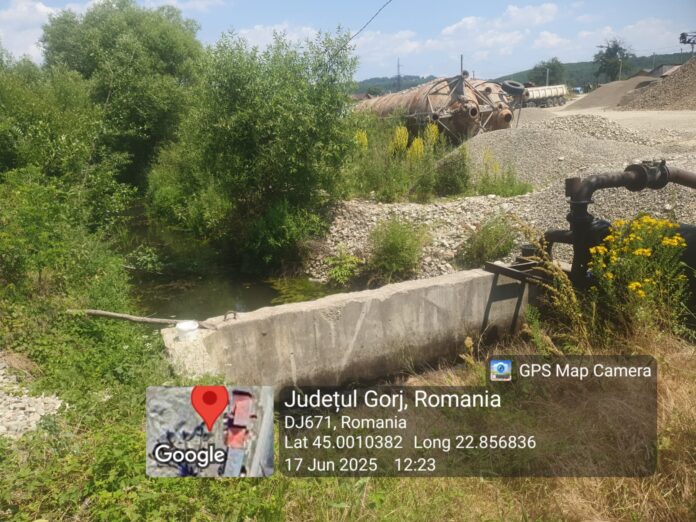 Amenzi drastice pentru lucrări ilegale în Padeș