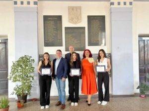 Elevele de la CN „Dragoș Vodă” strălucesc la concursul național de cultură