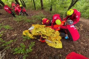 Salvamont Brașov desfășoară un exercițiu în zona Codlea