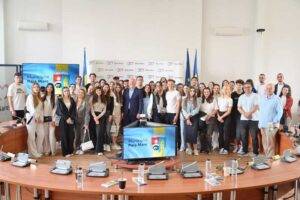Studenți din București în vizită la Primăria Baia Mare pentru a învăța despre administrație