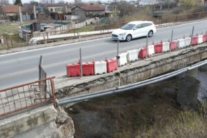 Lucrările de demolare a podului de pe Drumul CET-ului încep pe 21 mai