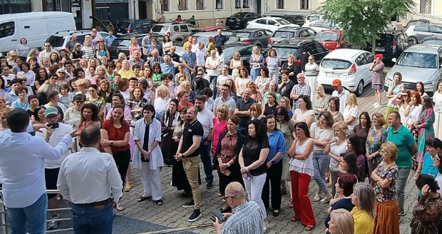 Sindicatele cer discuții urgente cu premierul pentru a evita protestele