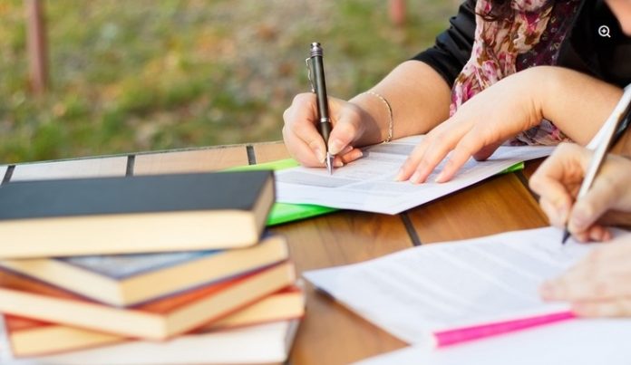 Meditațiile profesorilor trebuie fiscalizate, afirmă ministrul Educației