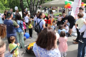 Filarmonica Brașov celebrează copiii cu muzică și povești