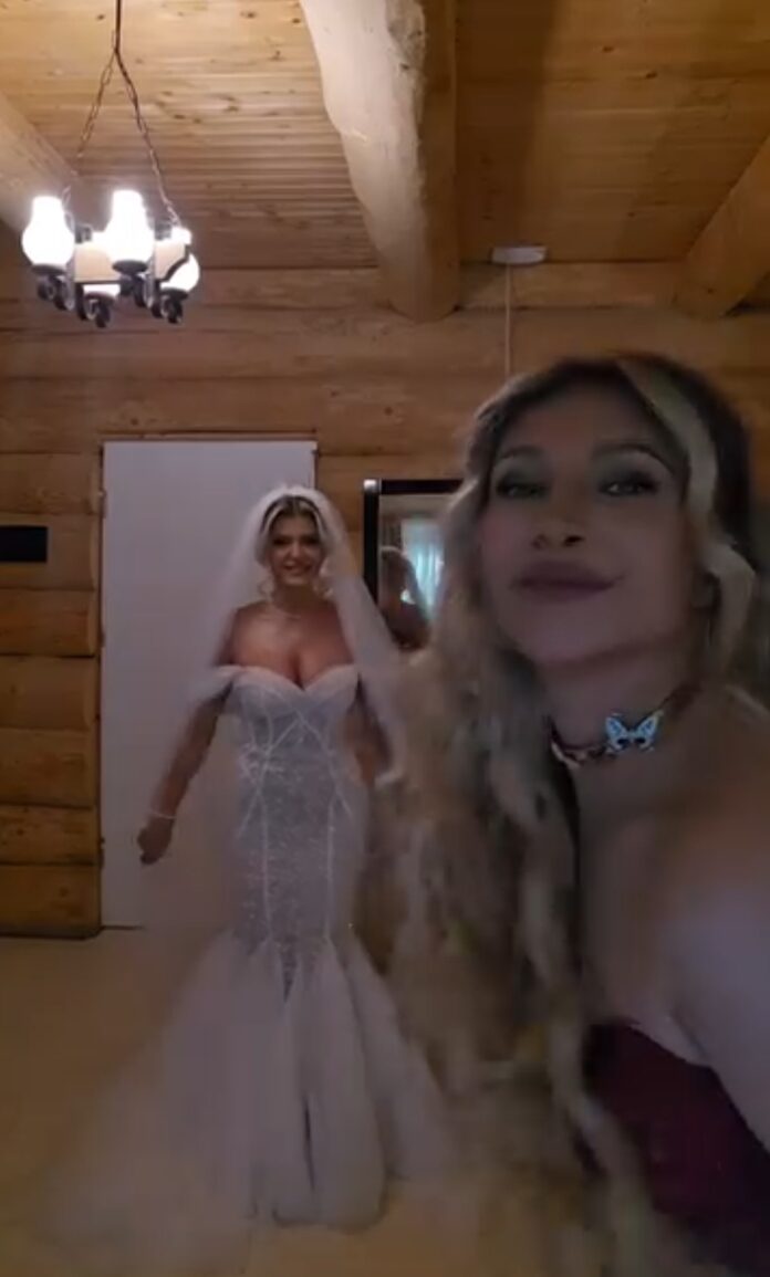 Lora devine nașă la nunta cumnatei sale în Gorj
