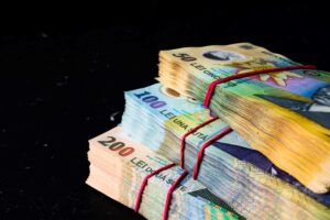 Atenție la tentativele de fraudă cu platforme false de investiții