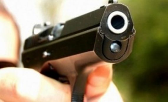 Anchetă în Olt după ce doi minori au tras cu un pistol pe stradă