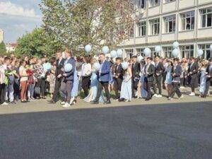 Absolvenții de liceu din Maramureș: înscrieri la AJOFM până în 4 august