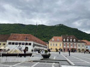 Oferte variate pentru weekendul liber