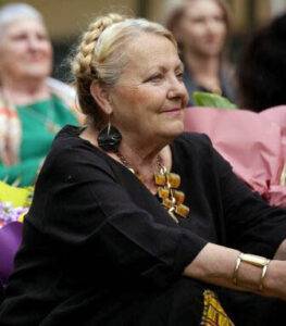 Amintiri și omagiu pentru Ioana Ileana Ștețco, o poetă de neuitat