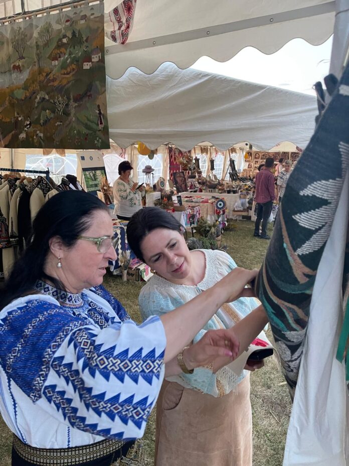Festivalul RomânIA Autentică: O celebrare a meșteșugurilor tradiționale