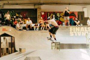 Patric Iluț, tânărul campion român la skateboarding în Austria