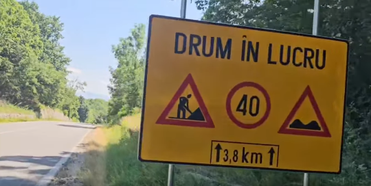 Polovragi: lucrări de consolidare pe drumul național 67