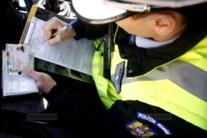 Trei persoane cercetate penal pentru infracțiuni rutiere în Brașov