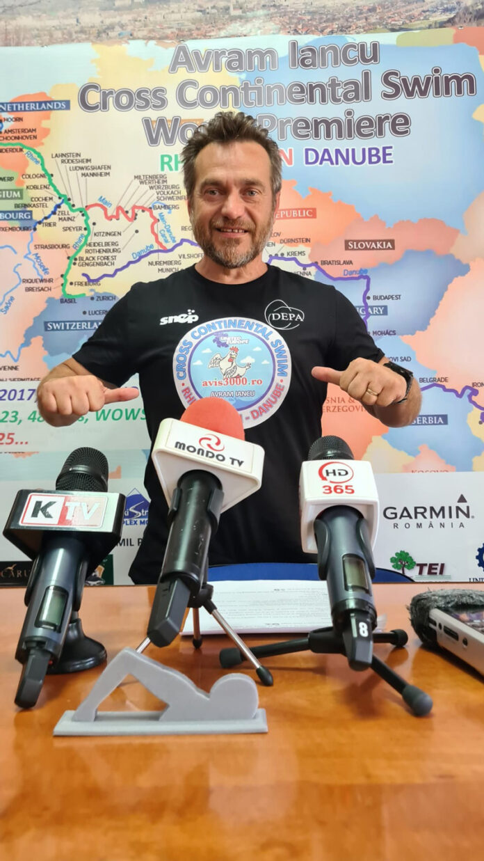 Avram Iancu își propune un nou record înotând între Marea Nordului și Marea Neagră