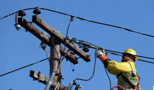 Progrese în restabilirea energiei electrice în Gorj