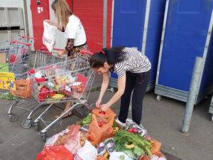 Sprijin alimentar pentru familiile vulnerabile din Baia Mare: peste 115 beneficiari