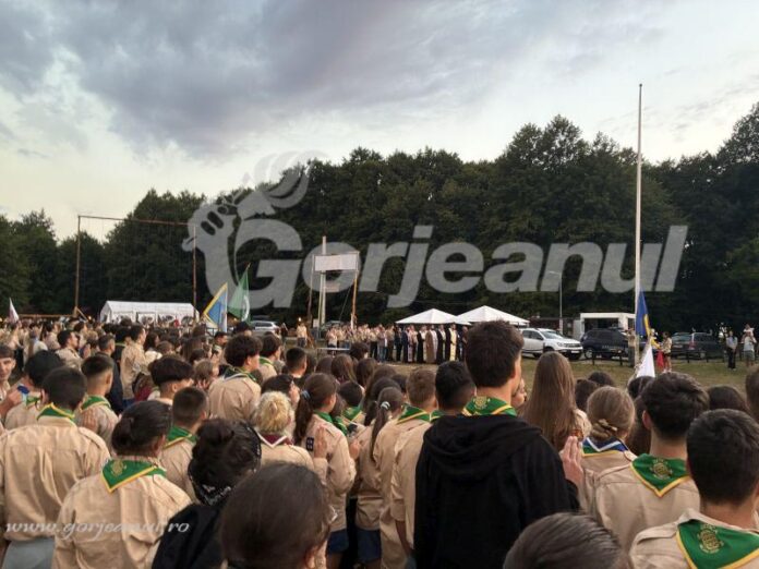Cercetașii aduc viață în Arcani: tabără de vară cu peste 800 de participanți