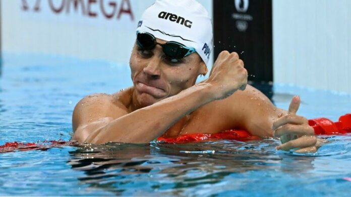 David Popovici, din nou pe prima treaptă a podiumului mondial