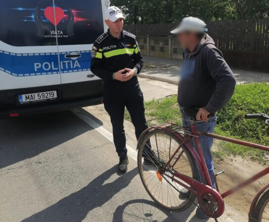 IPJ Giurgiu: O acțiune recentă pentru promovarea disciplinei în rândul pietonilor și bicicliștilor