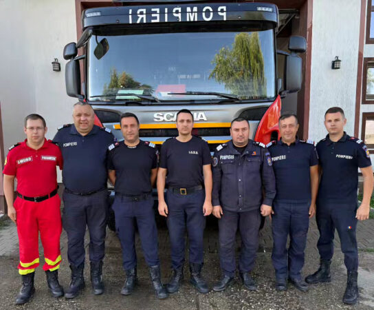 Pompierii intervin rapid pentru salvarea unei fetițe rănite în timpul jocului