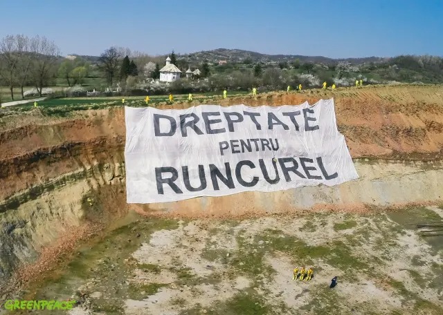 Localnicii din Runcurelu se confruntă cu lipsa apei, după exproprieri pentru carierele miniere