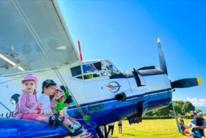Porti deschise și surprize la Aerodromul Ghimbav