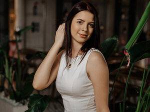 De la timiditate la excelență: Iulia Maria Baciu și parcursul ei remarcabil la Bacalaureat