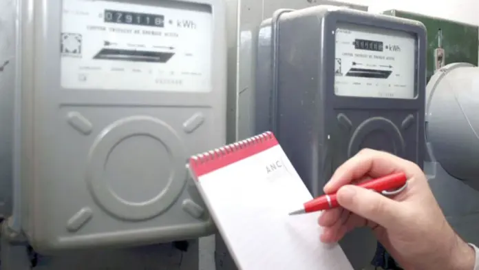 Creșterea prețurilor la electricitate: TVA mai mare și facturi în ascensiune