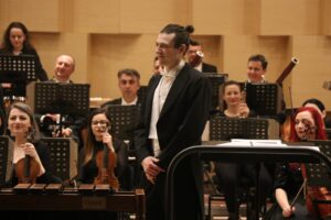 Concert simfonic dedicat tinerilor muzicieni la Filarmonica Brașov