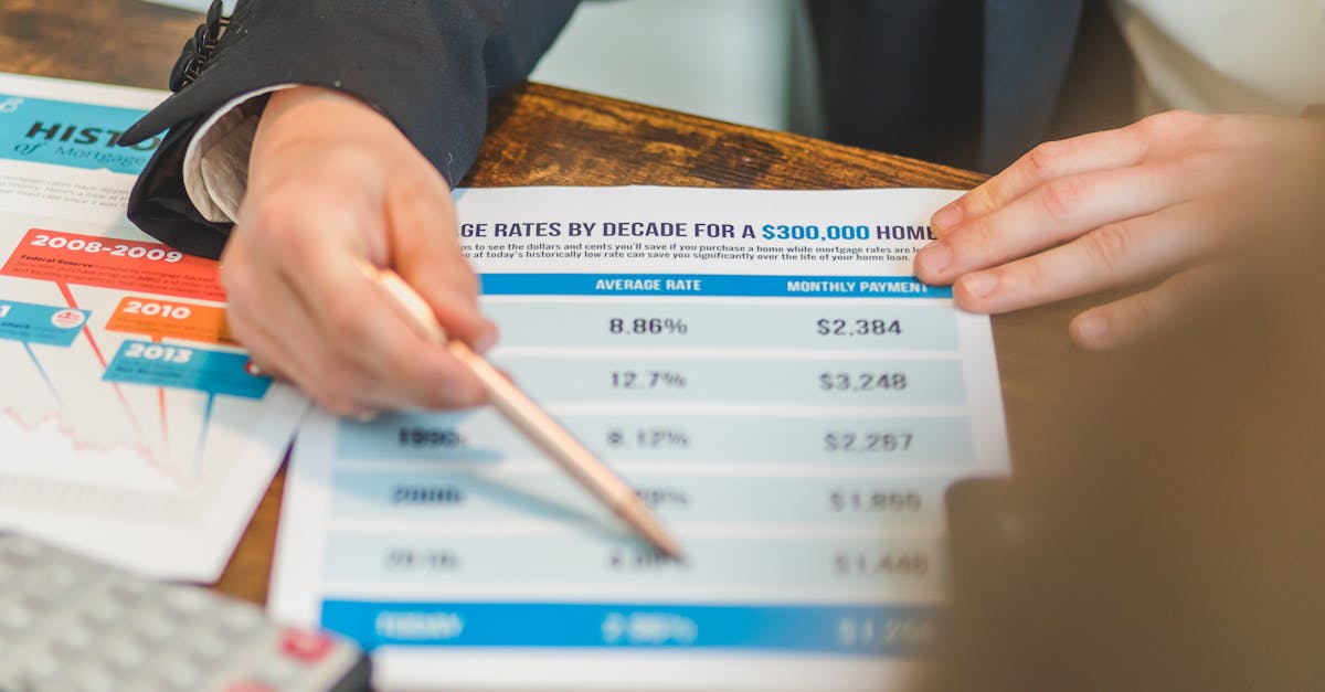 Economia României în fața provocărilor: dobânzi mari, deficit bugetar și incertitudine globală