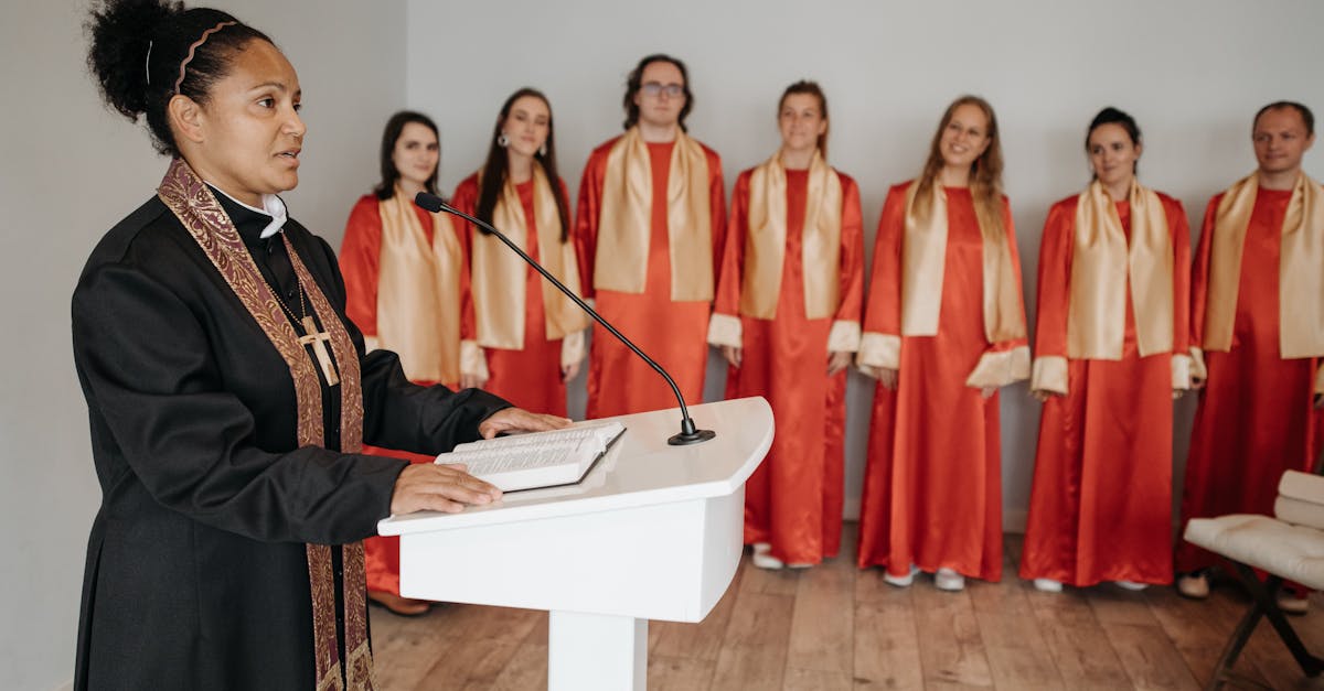 Primele imagini cu Papa Leon al XIV-lea ca Suveran Pontif și mesajul său la prima slujbă