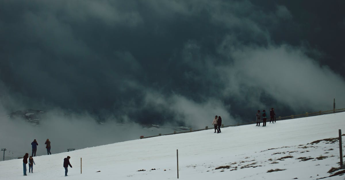 Ninsori spectaculoase în Suceava, la mijlocul lunii mai. Prognoza meteo pentru zilele următoare
