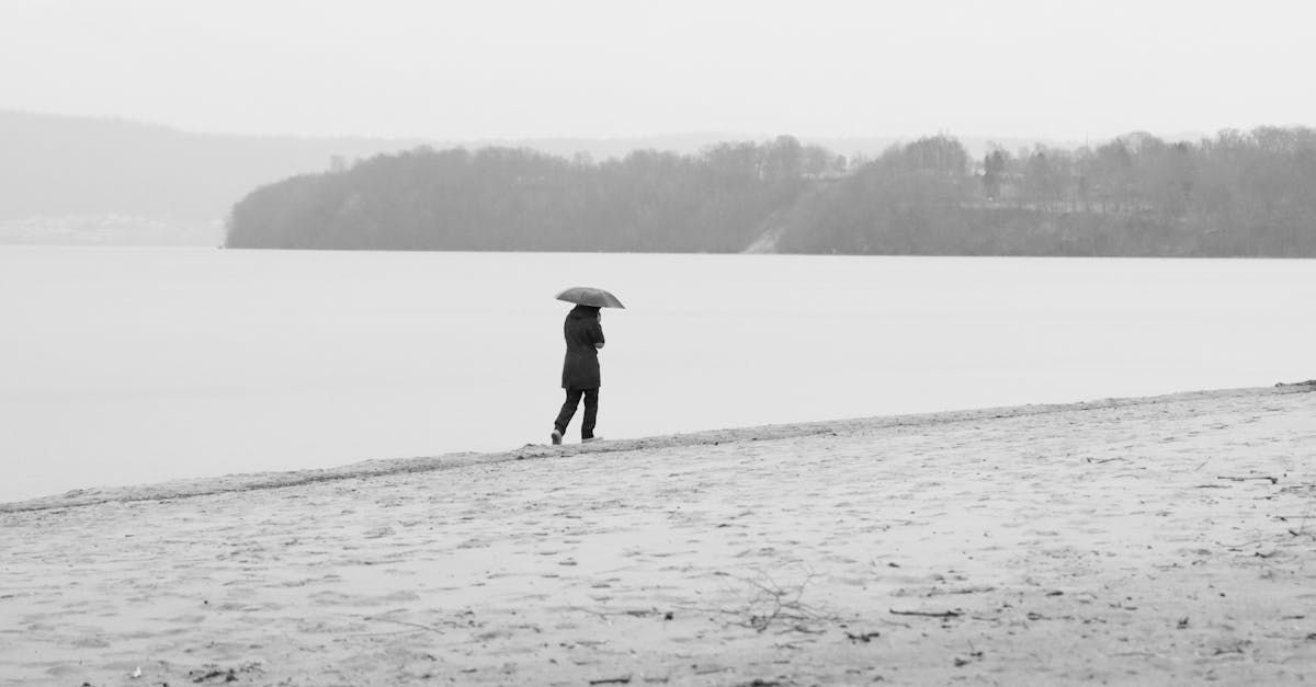 Vremea de astăzi, 12 mai: ploi, vânt și temperaturi scăzute în majoritatea regiunilor din România