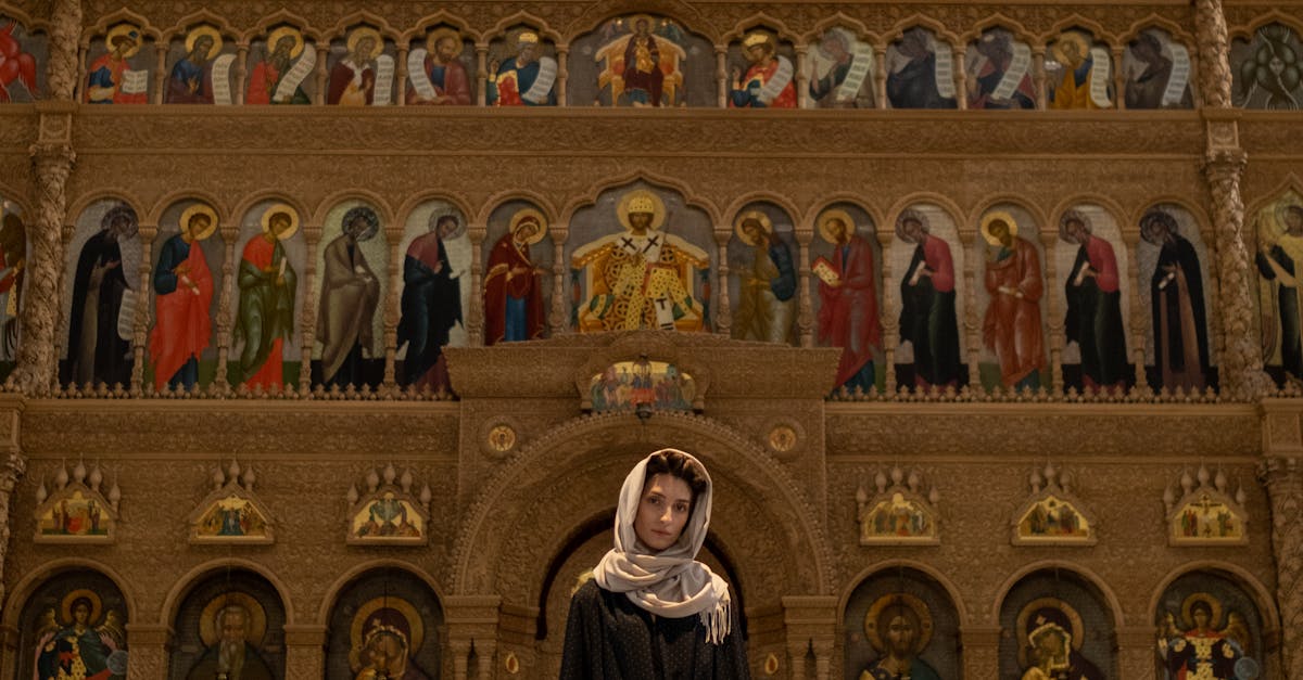 Recordul mondial al Catedralei Mântuirii Neamului: Artiștii continuă lucrările sâmbătă pentru finalizarea interiorului