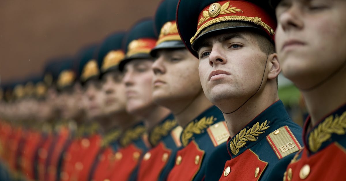 Putin anunță despre numărul rușilor care se înrolează voluntar în armata rusă și critică Ucraina