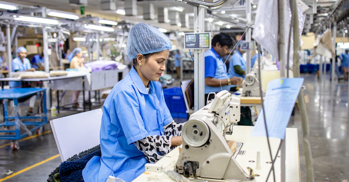 Un conglomerat german își deschide o fabrică în România