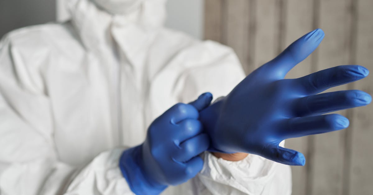 Caz suspect de Ebola în apropierea României. Rata de mortalitate este de 90%