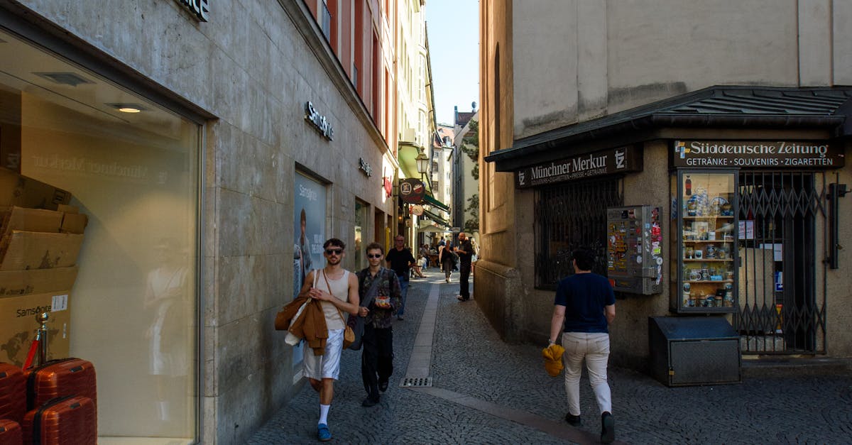 Trei bărbați din Germania, suspectați de spionaj pentru Rusia, vor fi judecați la München