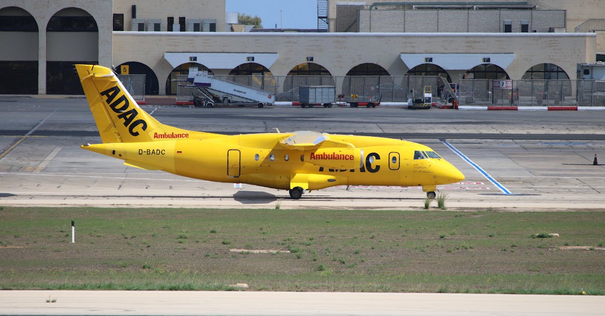 Avion deviat de urgență în Germania după o amenințare cu bombă